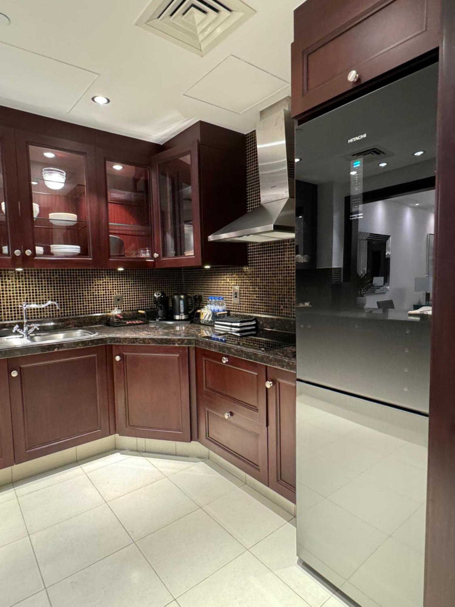 Lux Burj Khalifa Views 2br Iconic Heart Of Direct Views The Location Mall Boulevard *