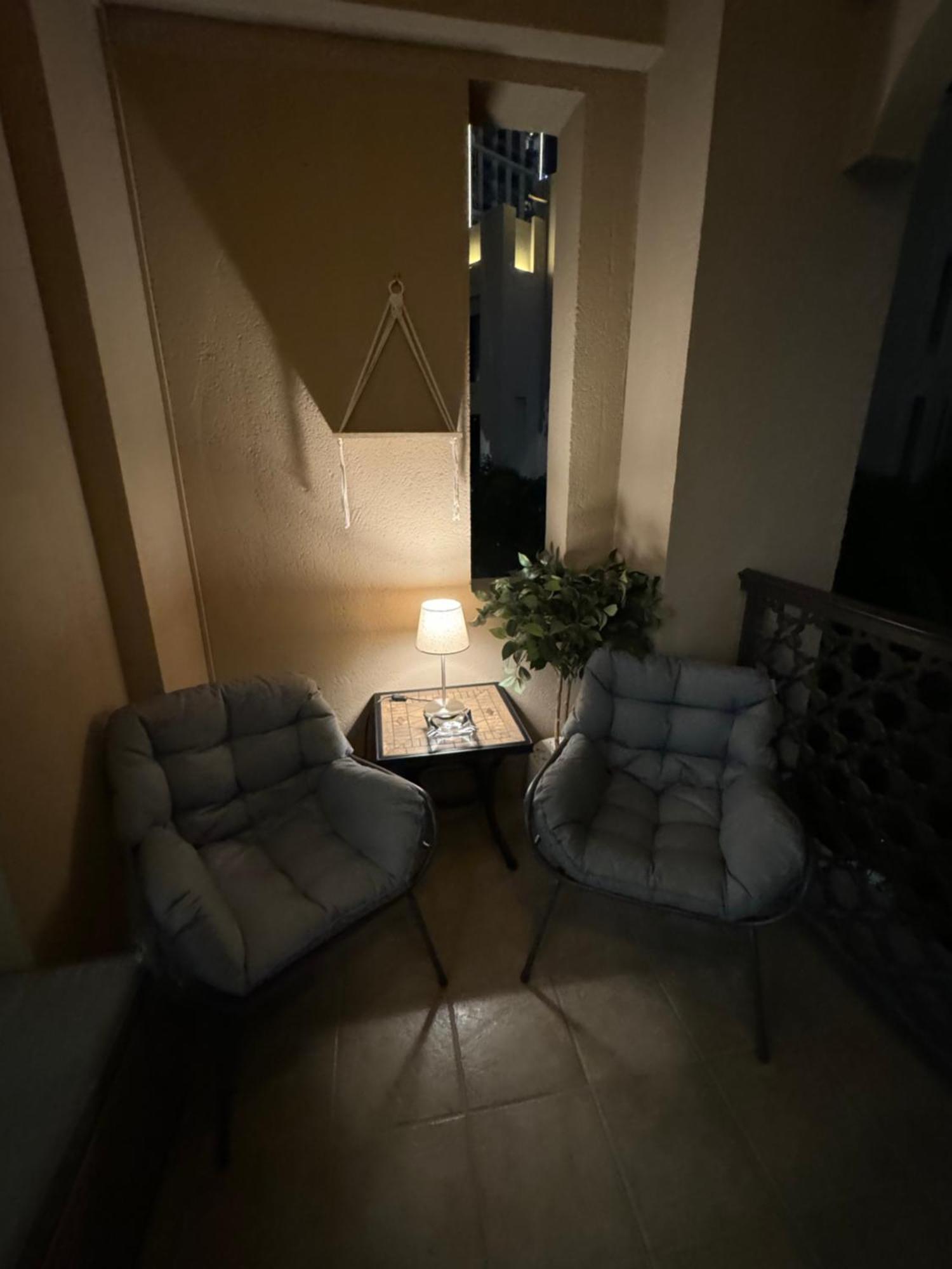 Apartment Lux Burj Khalifa Views 2br Iconic Heart Of Direct Views The Location Mall Boulevard