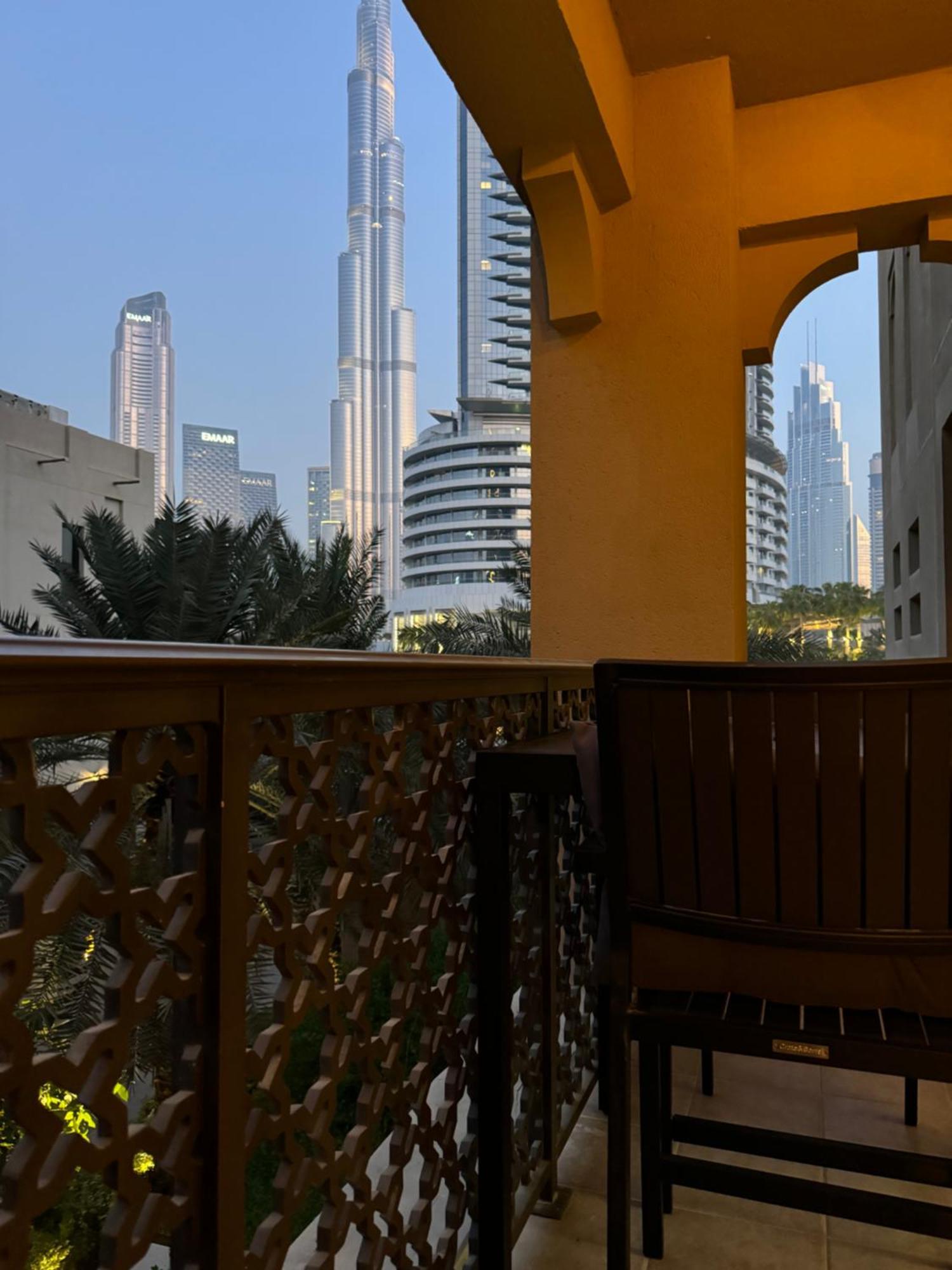 Lux Burj Khalifa Views 2br Iconic Heart Of Direct Views The Location Mall Boulevard Dubai