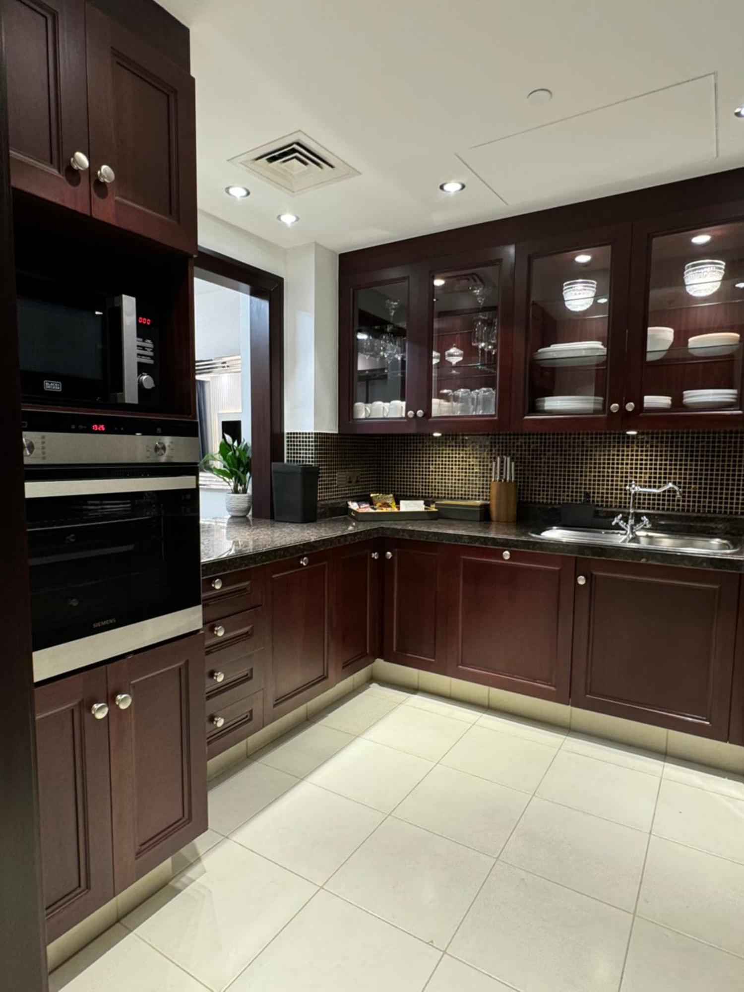 Apartment Lux Burj Khalifa Views 2br Iconic Heart Of Direct Views The Location Mall Boulevard