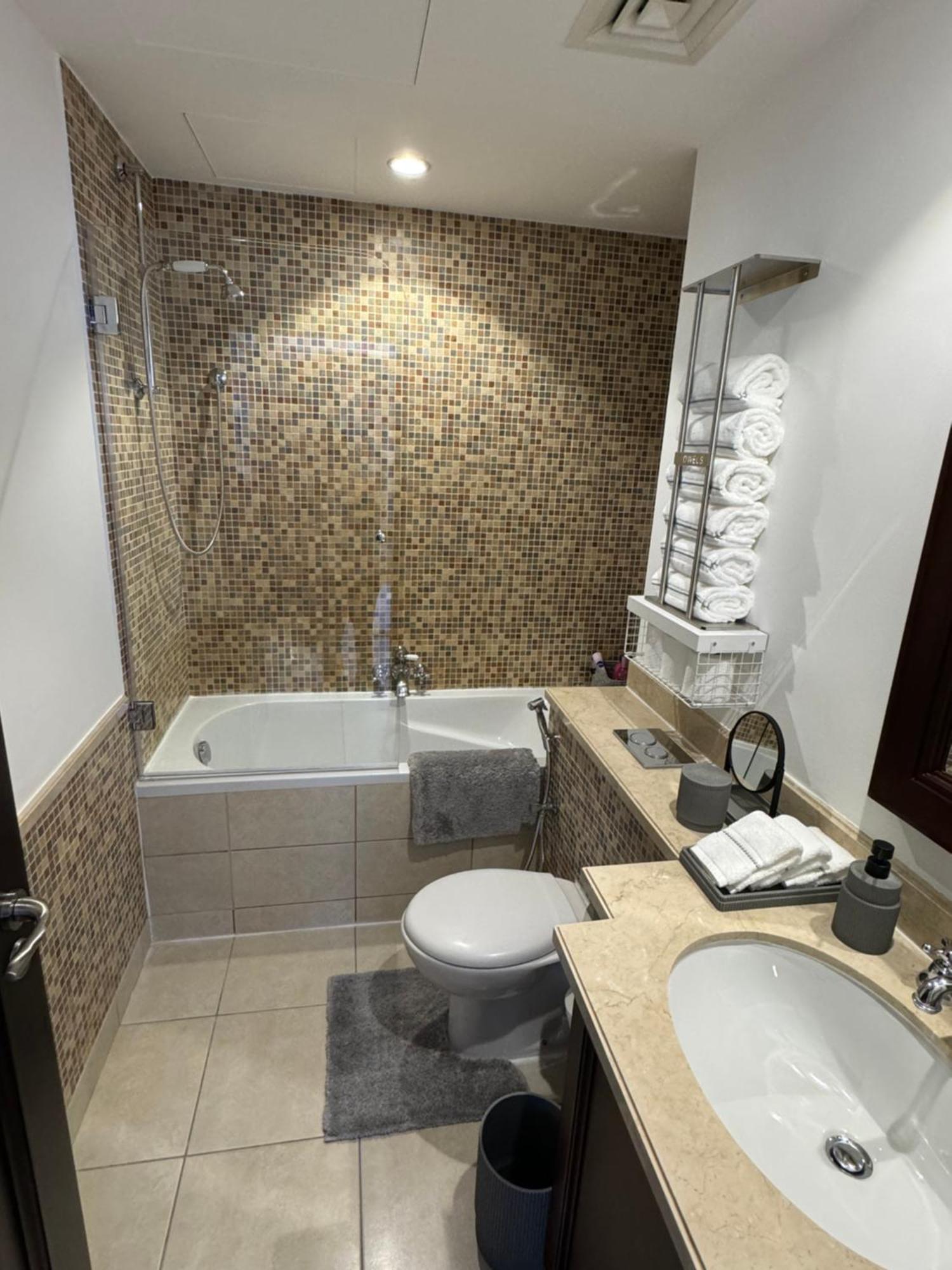 Appartamento Lux Burj Khalifa Views 2br Iconic Heart Of Direct Views The Location Mall Boulevard